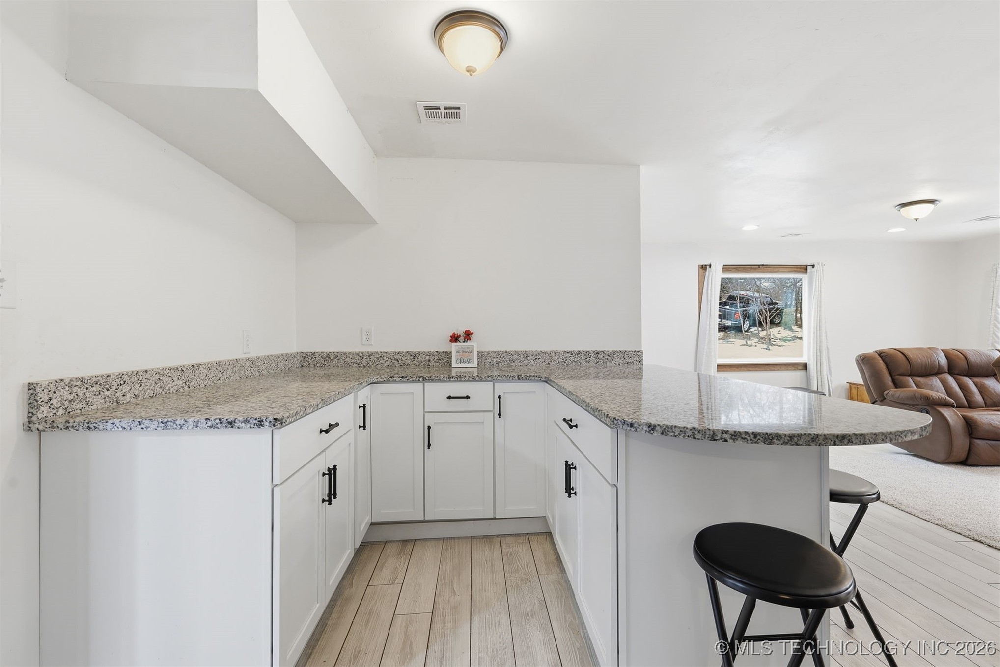 758 N Walnut Creek Drive Property Photo 12