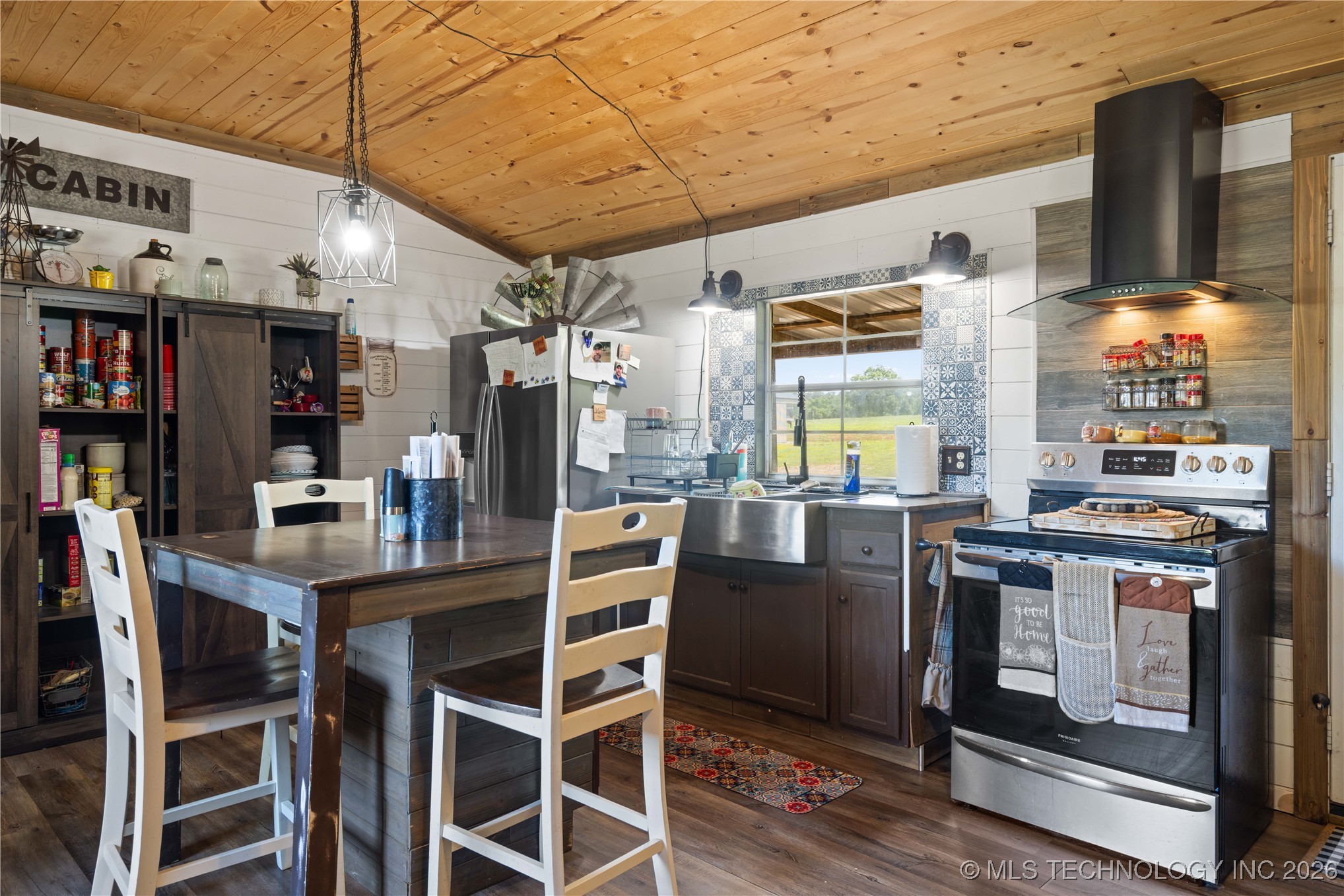 457848 E 1013 Road Property Photo 13