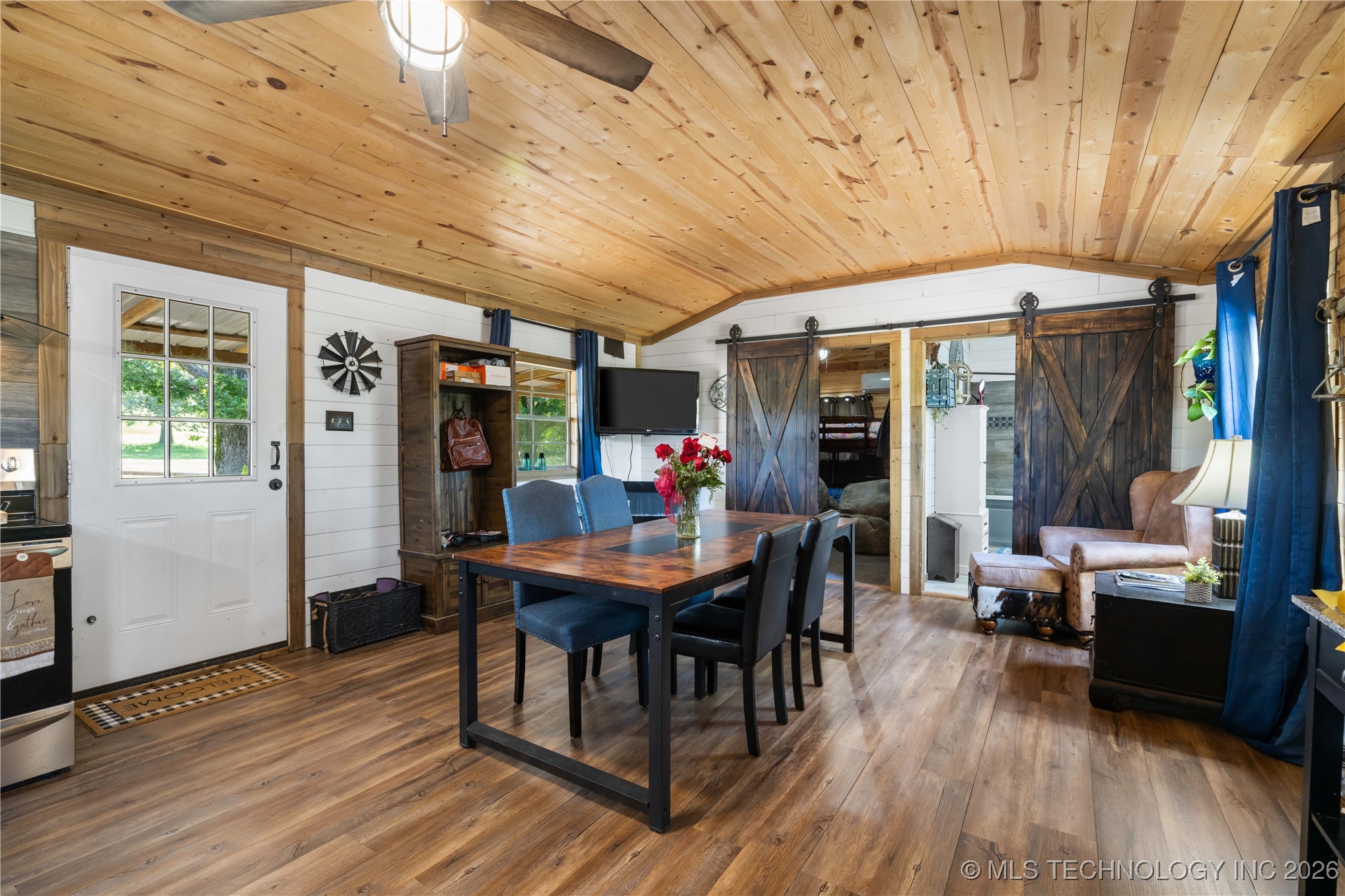 457848 E 1013 Road Property Photo 14