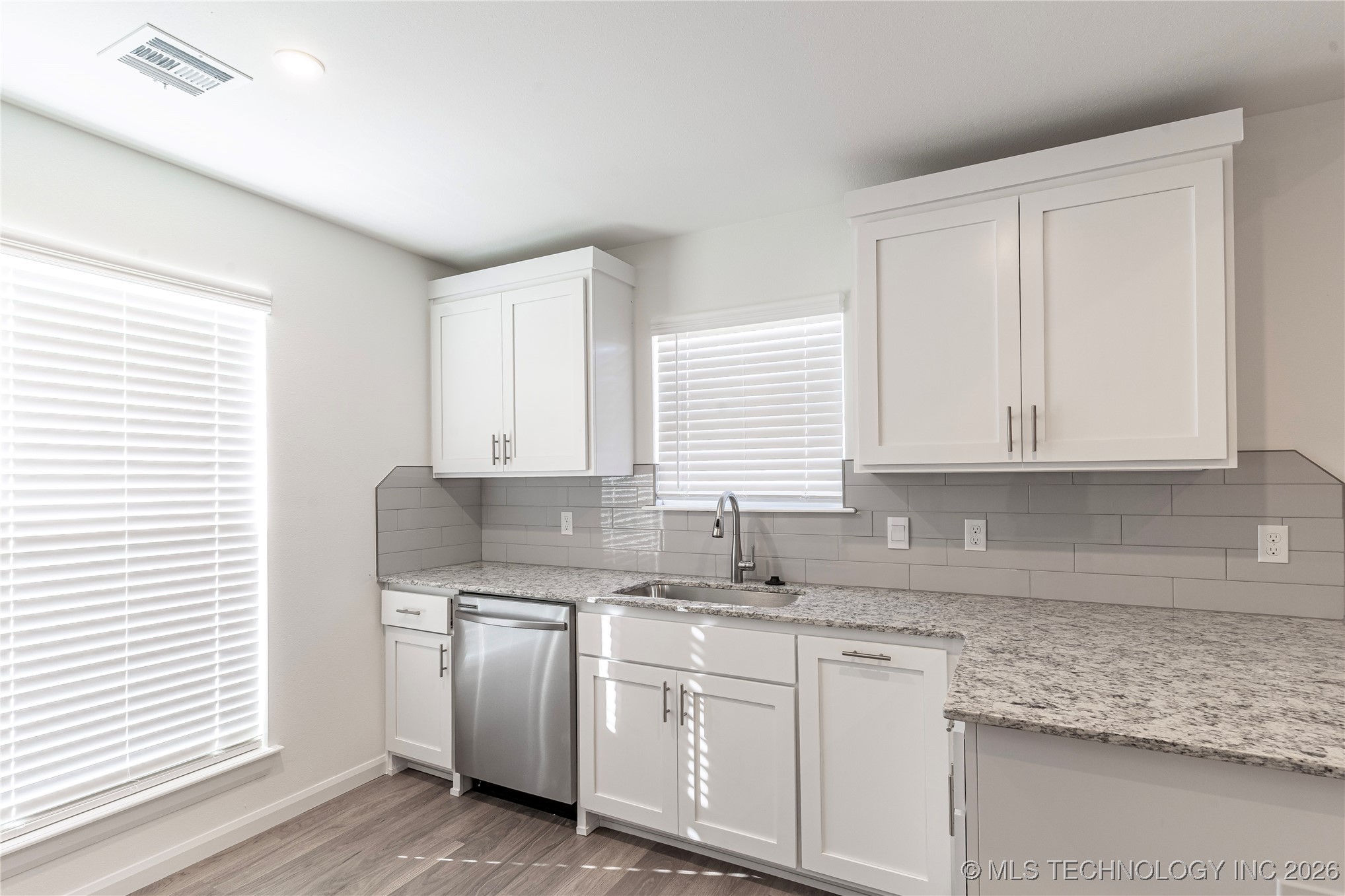 27113 E 109th Street S Property Photo 12