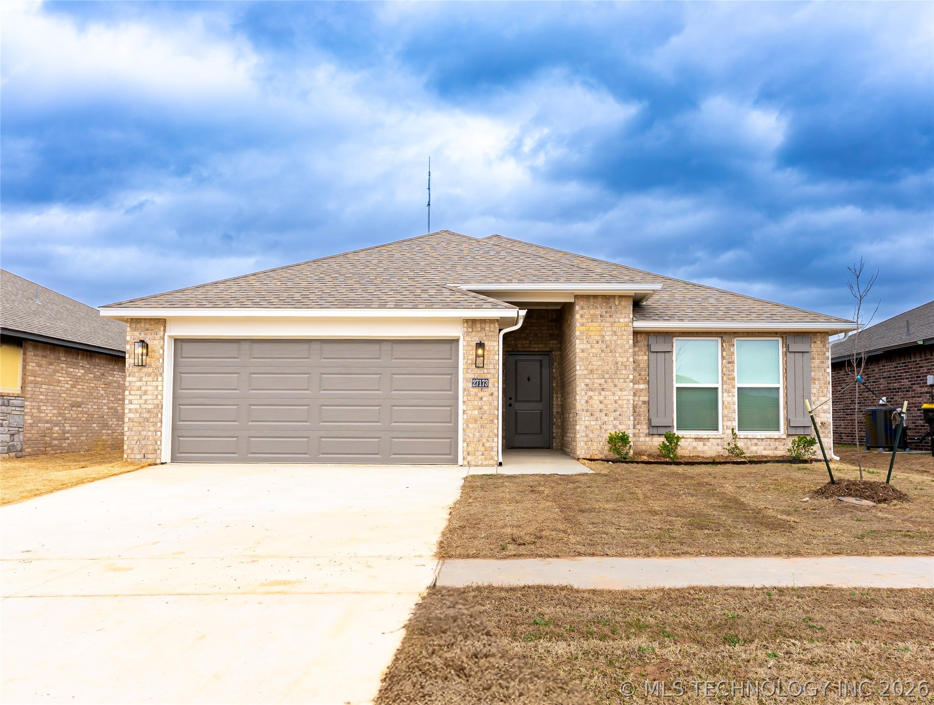 27173 E 109th Street S Property Photo 1