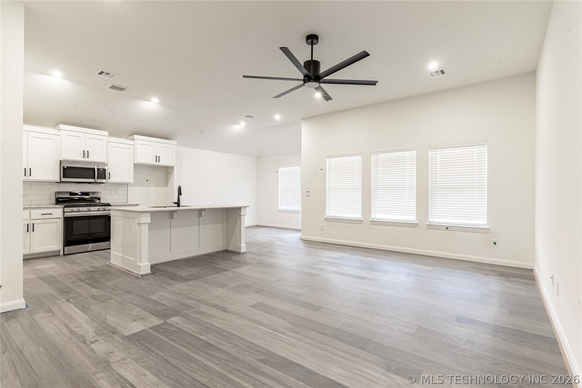 27173 E 109th Street S Property Photo 7