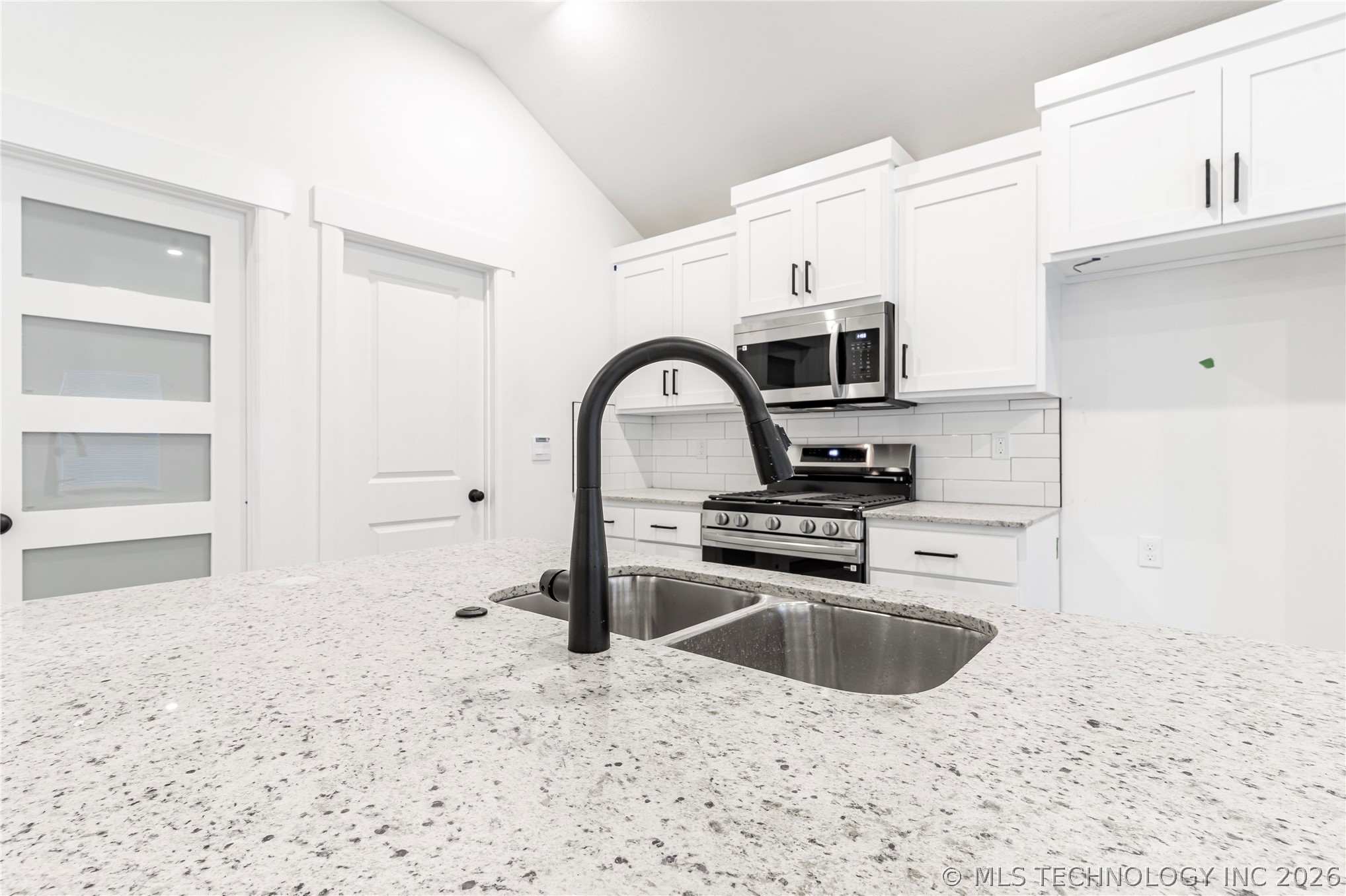 27173 E 109th Street S Property Photo 11