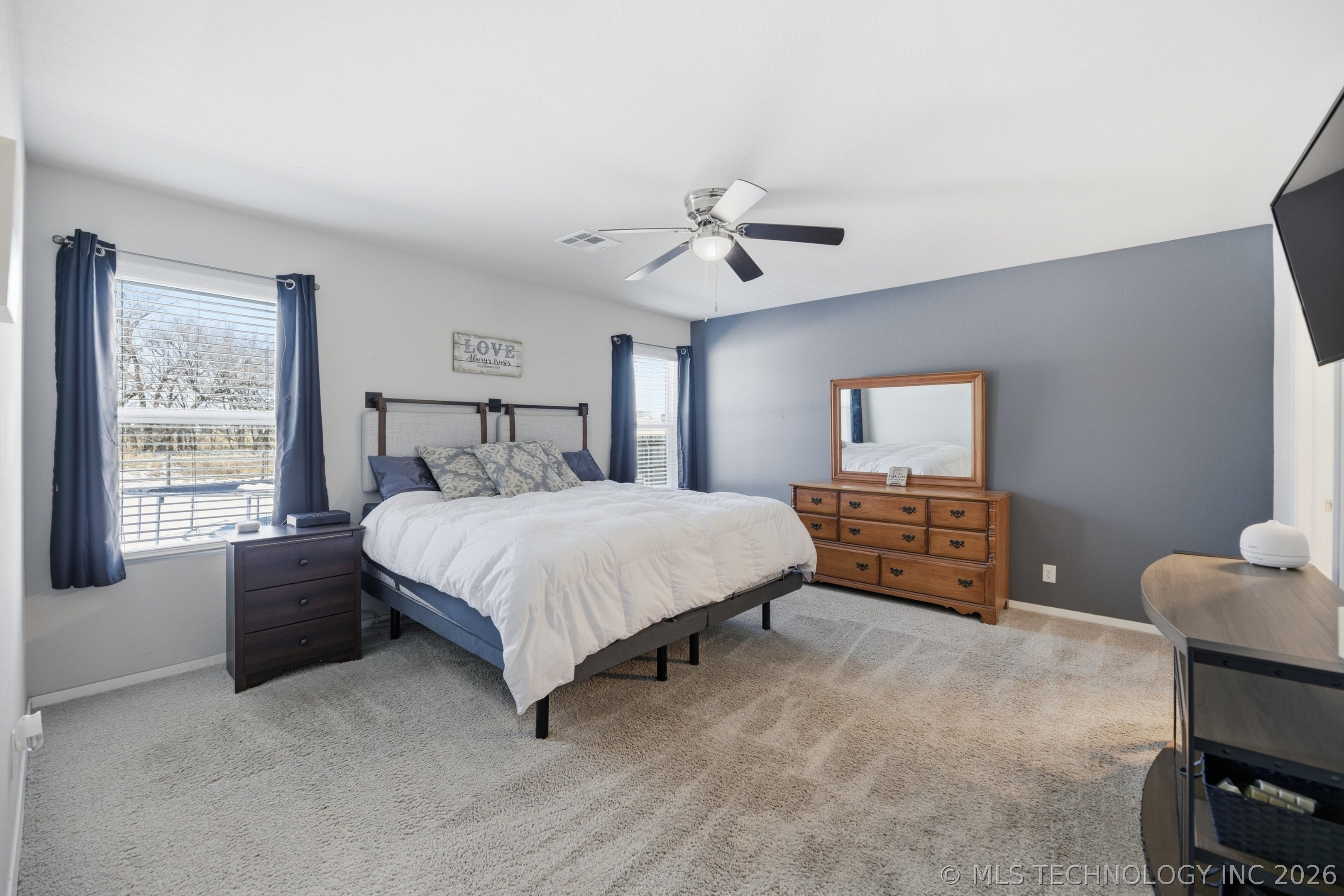 15752 S 74 Avenue E Property Photo 12