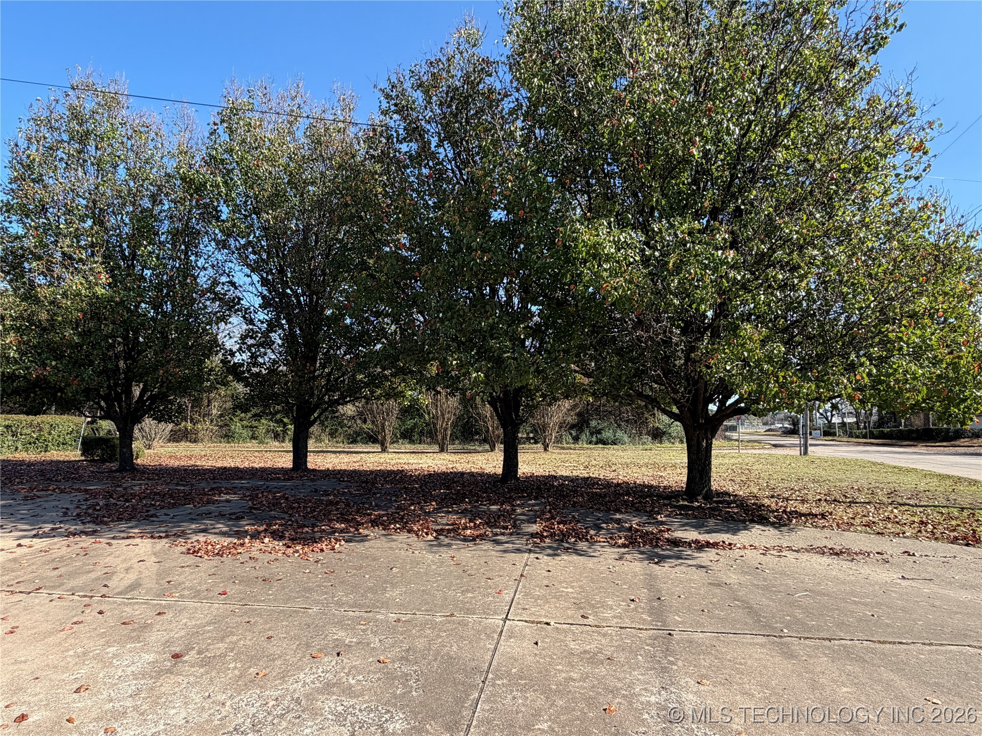 609 Cherokee Property Photo 2