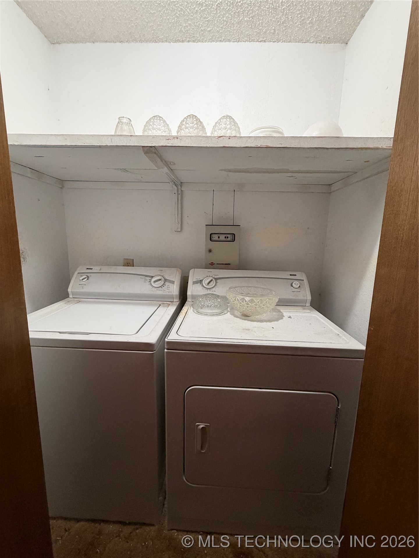 609 Cherokee Property Photo 24