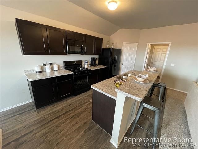 7117 S Maple Avenue Property Photo 19