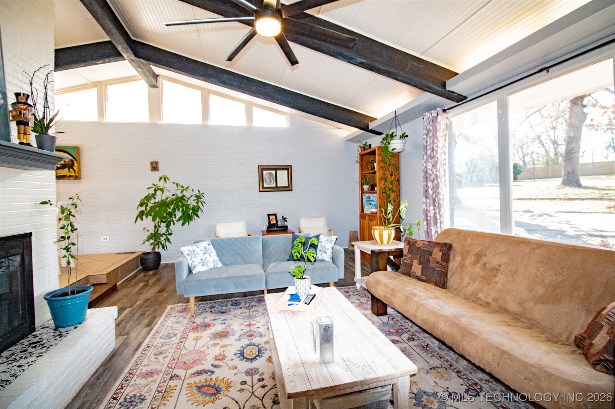 907 N 10th Avenue Property Photo 11