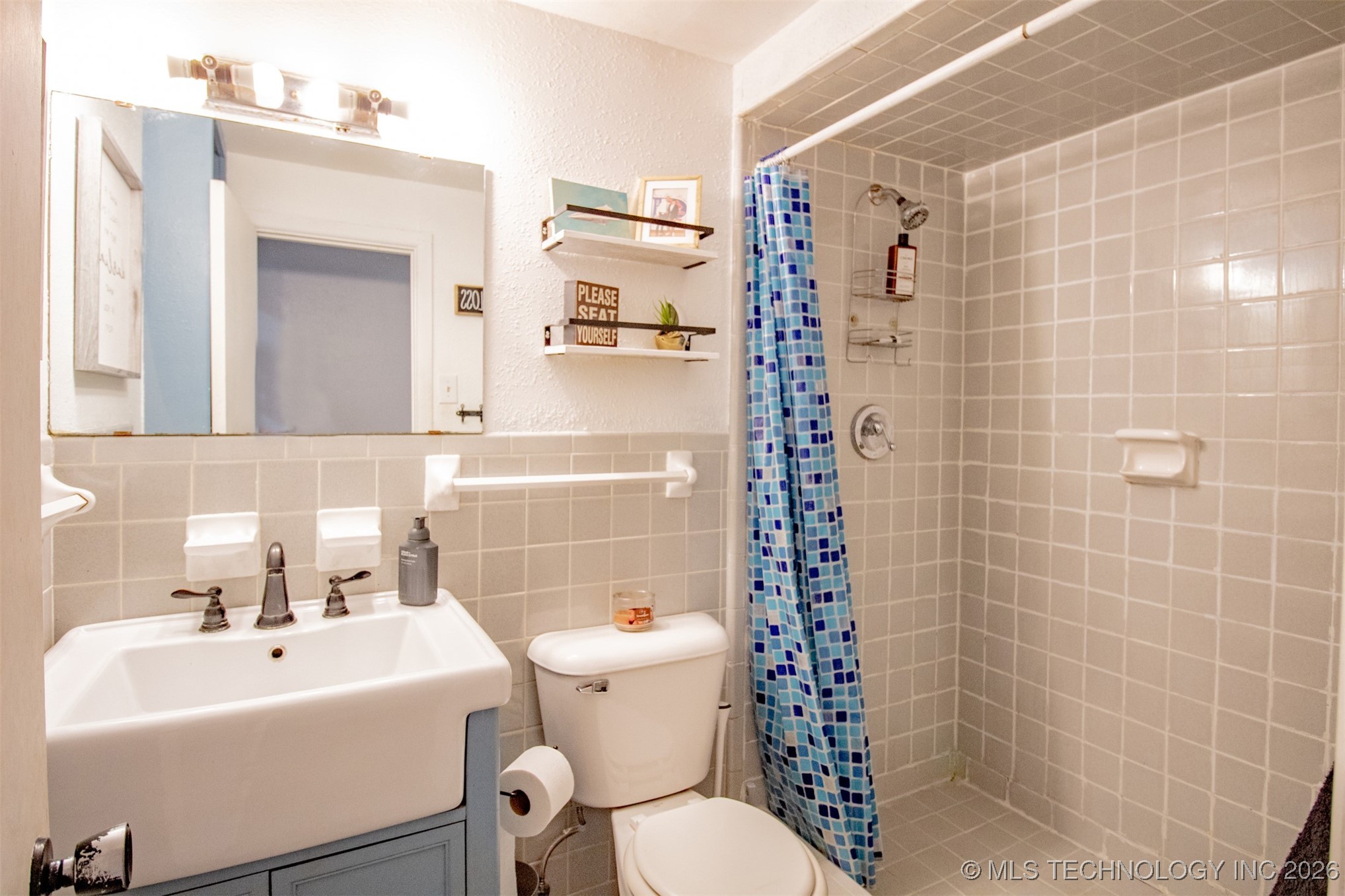 907 N 10th Avenue Property Photo 26