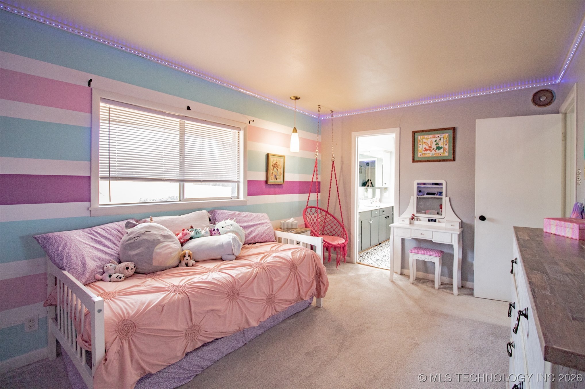 907 N 10th Avenue Property Photo 35