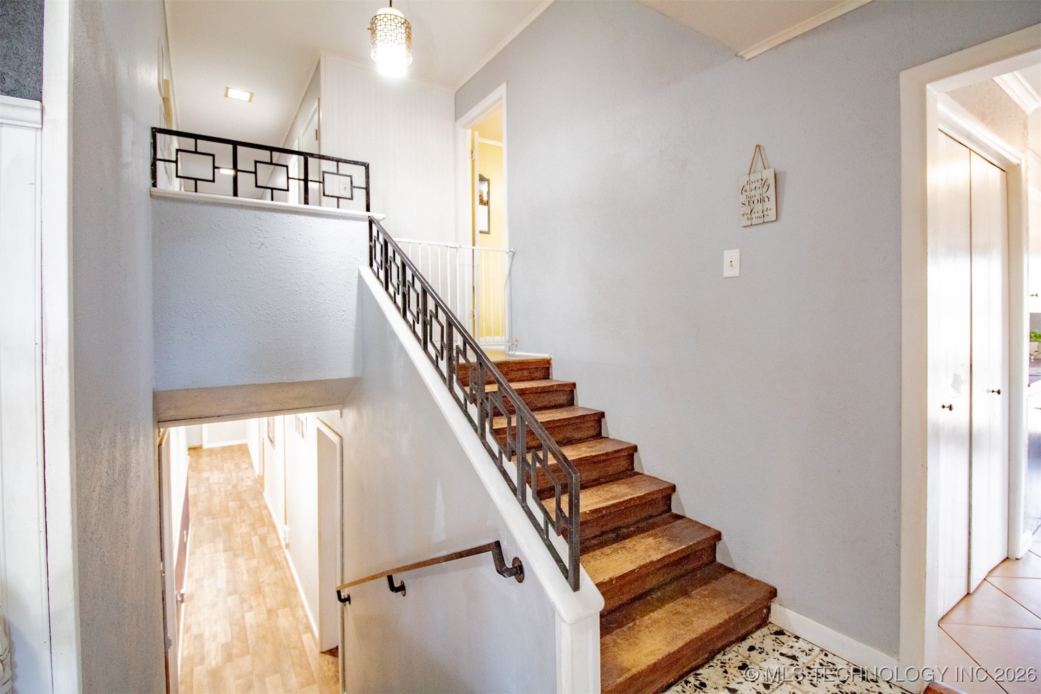 907 N 10th Avenue Property Photo 46