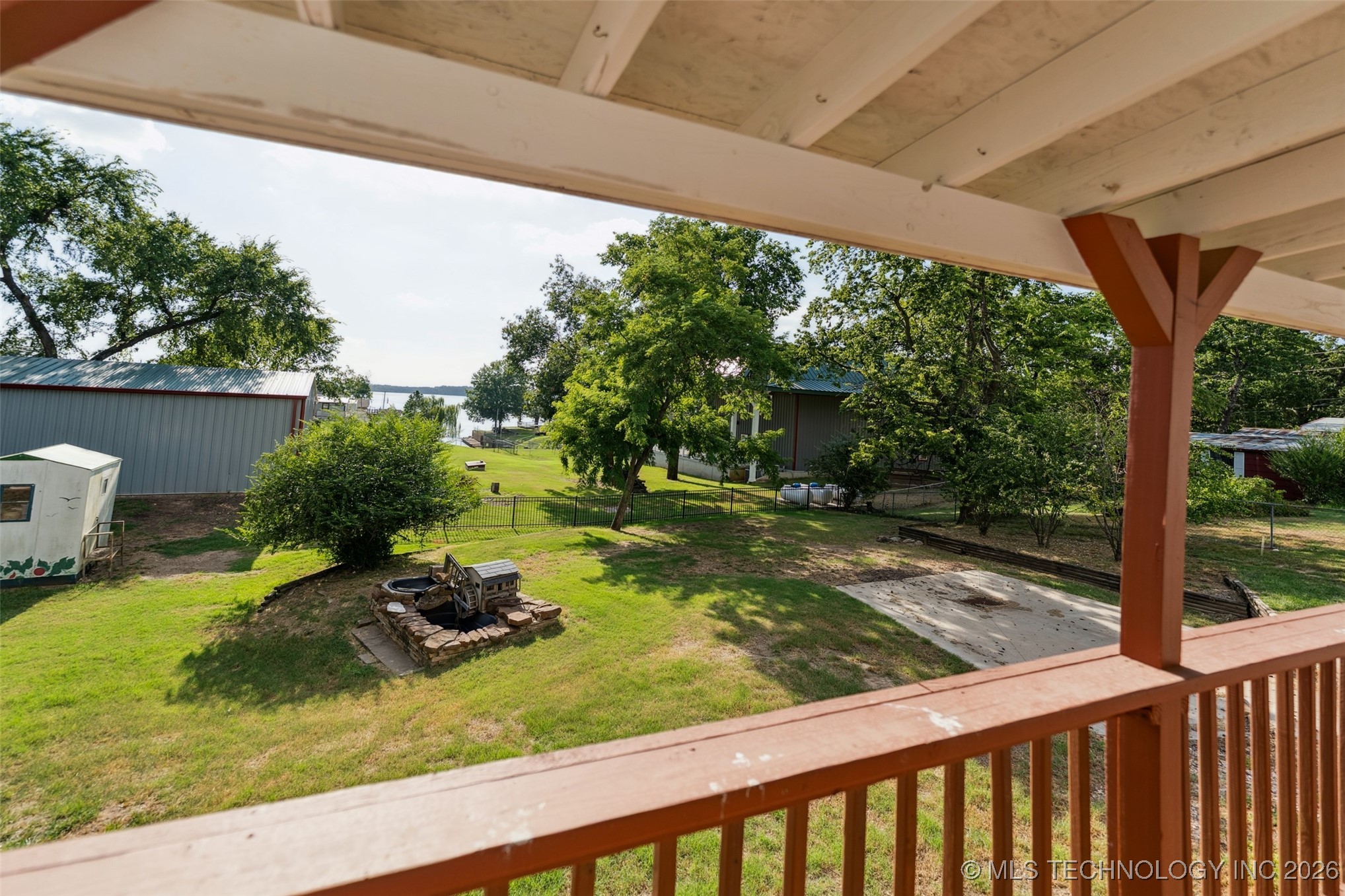 33 E Center Street Property Photo 6