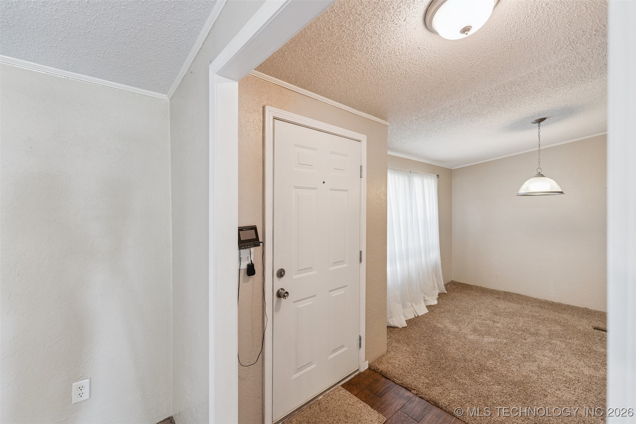 33 E Center Street Property Photo 14