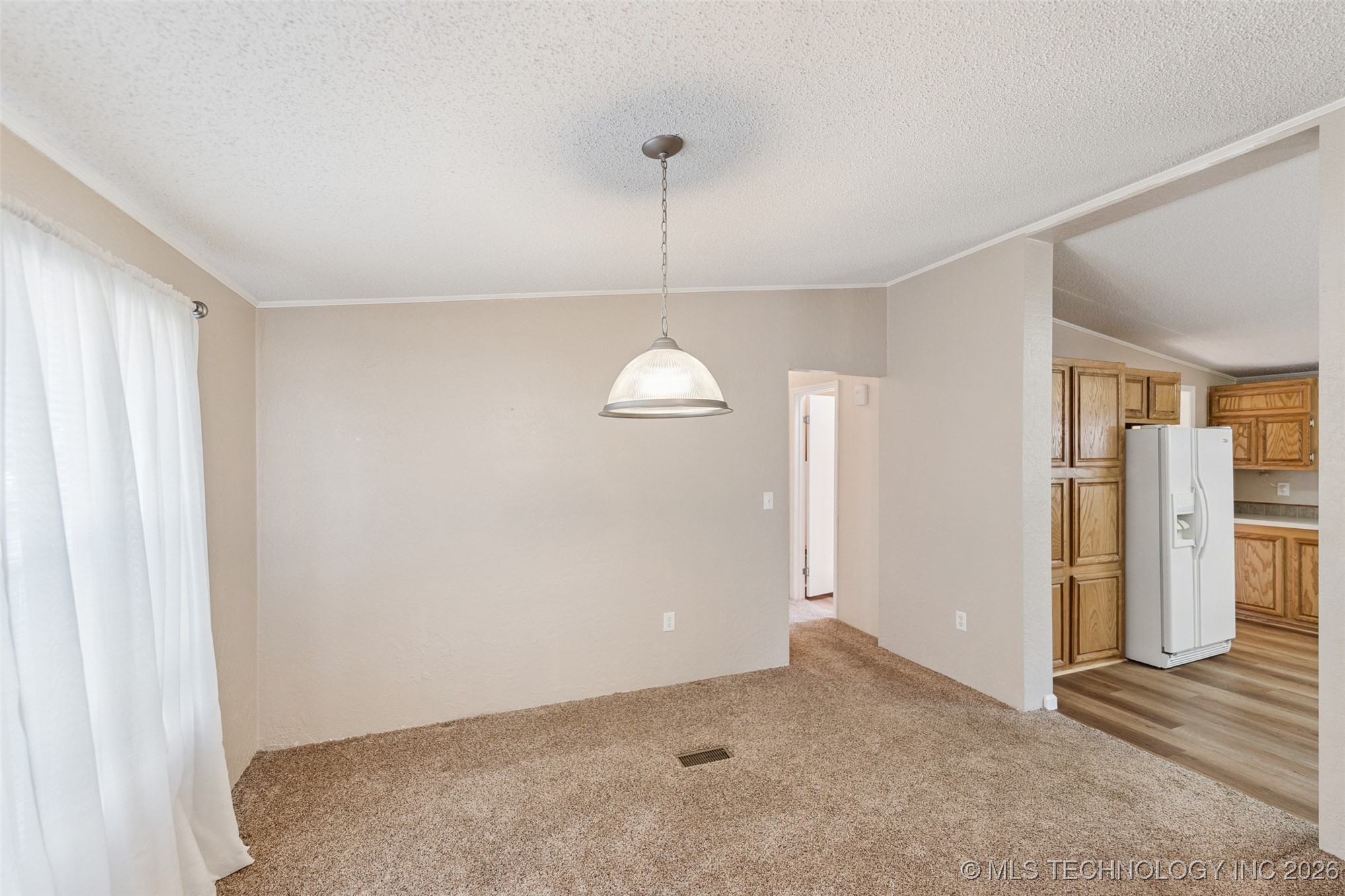 33 E Center Street Property Photo 20