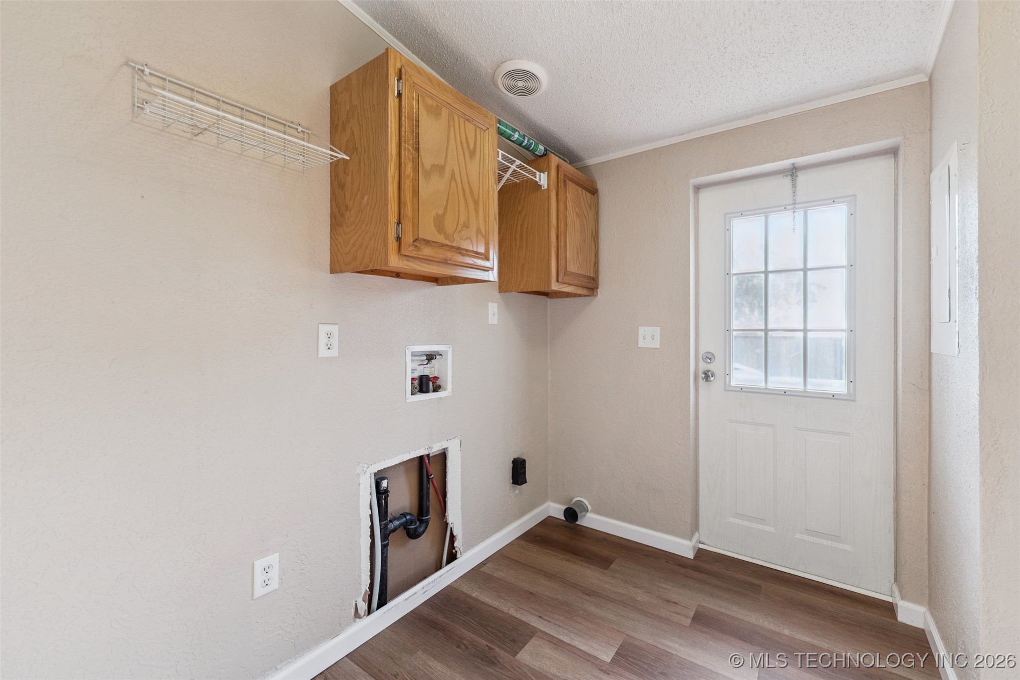 33 E Center Street Property Photo 23