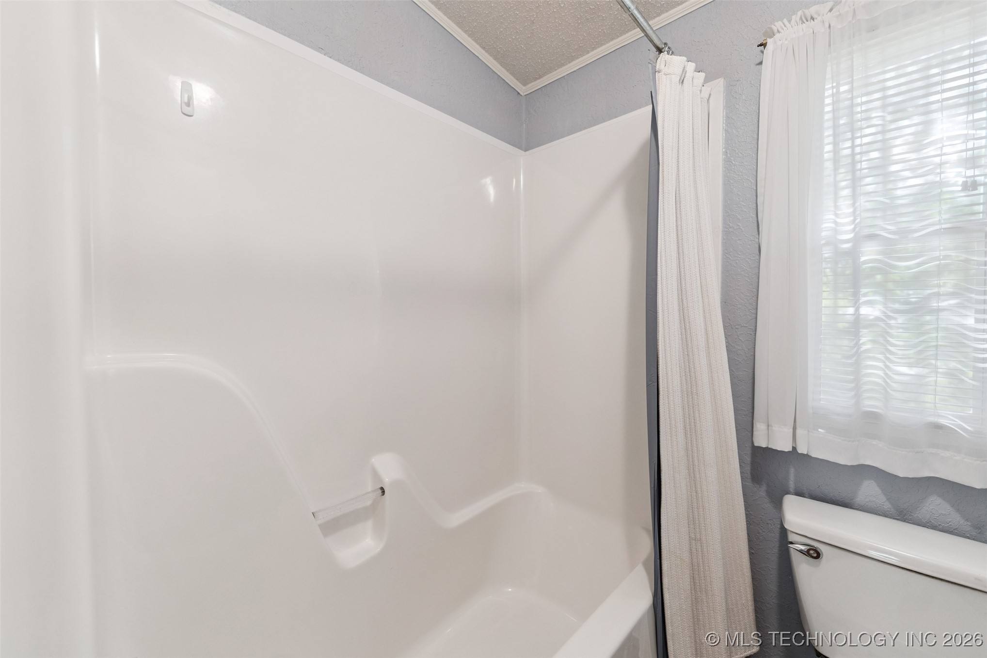 33 E Center Street Property Photo 30