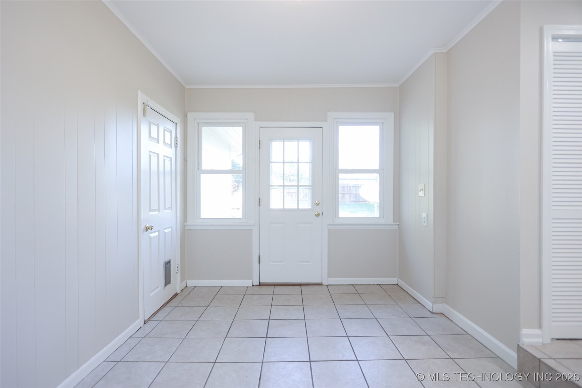 5138 E 23rd Street Property Photo 14