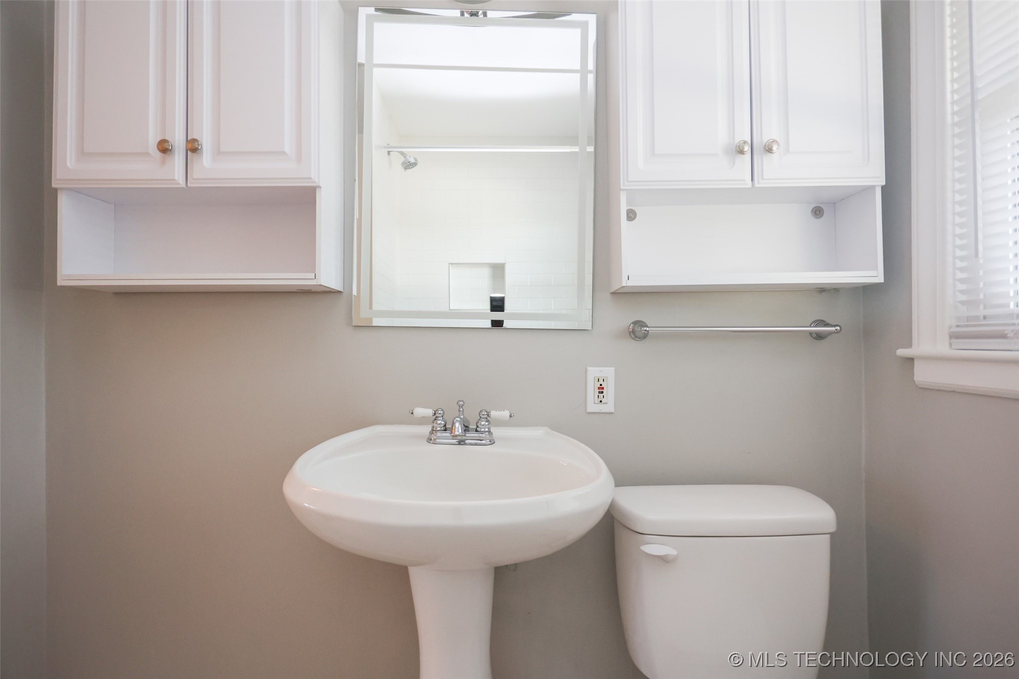 5138 E 23rd Street Property Photo 15