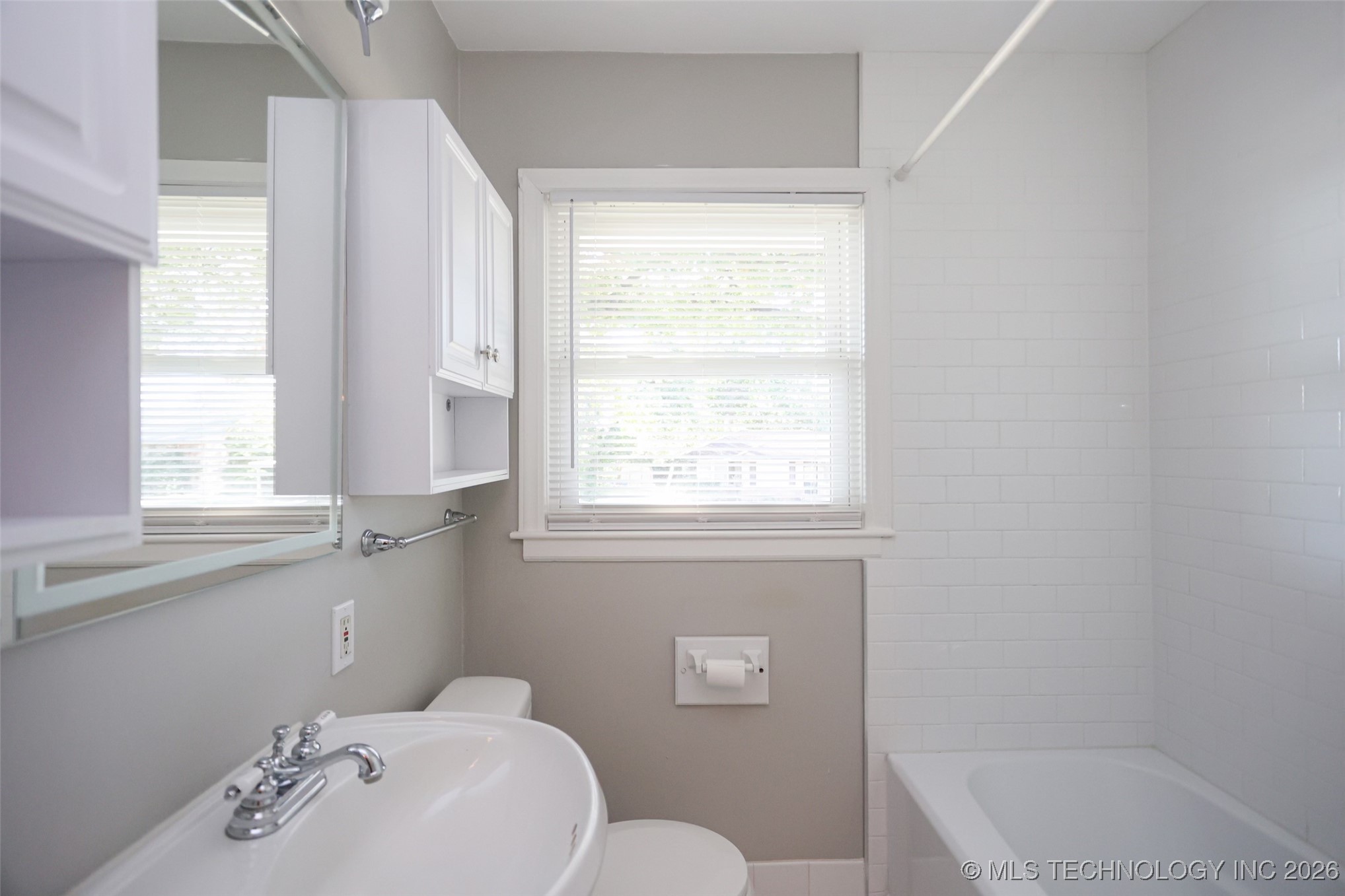 5138 E 23rd Street Property Photo 16