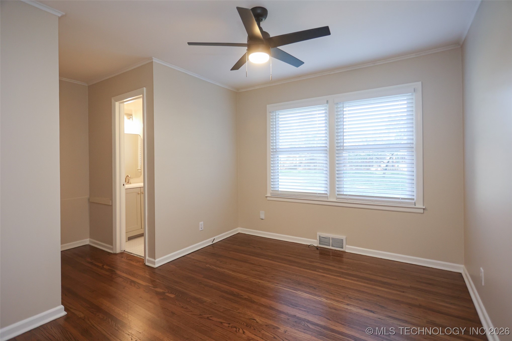 5138 E 23rd Street Property Photo 25