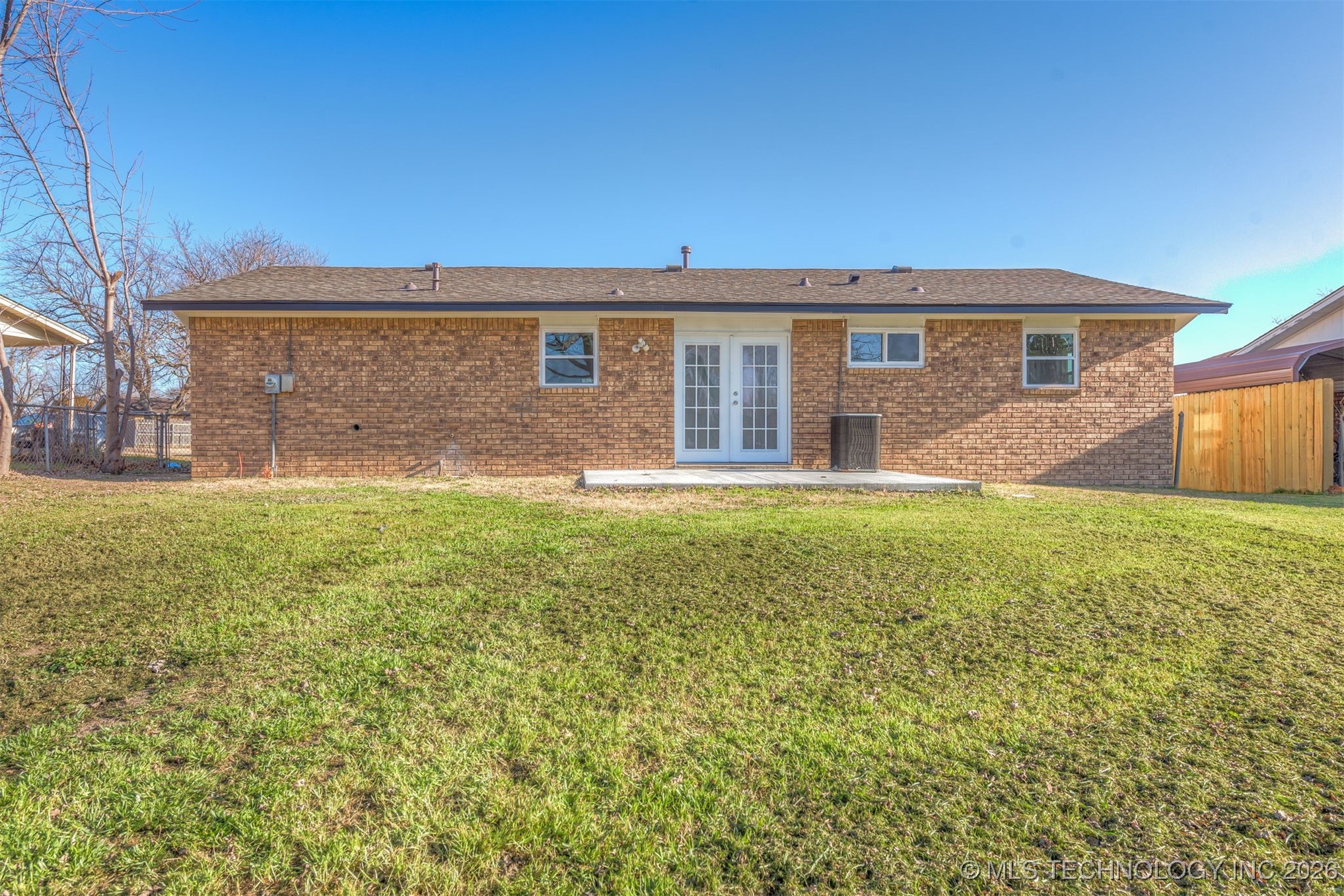 218 S 163rd East Avenue Property Photo 5