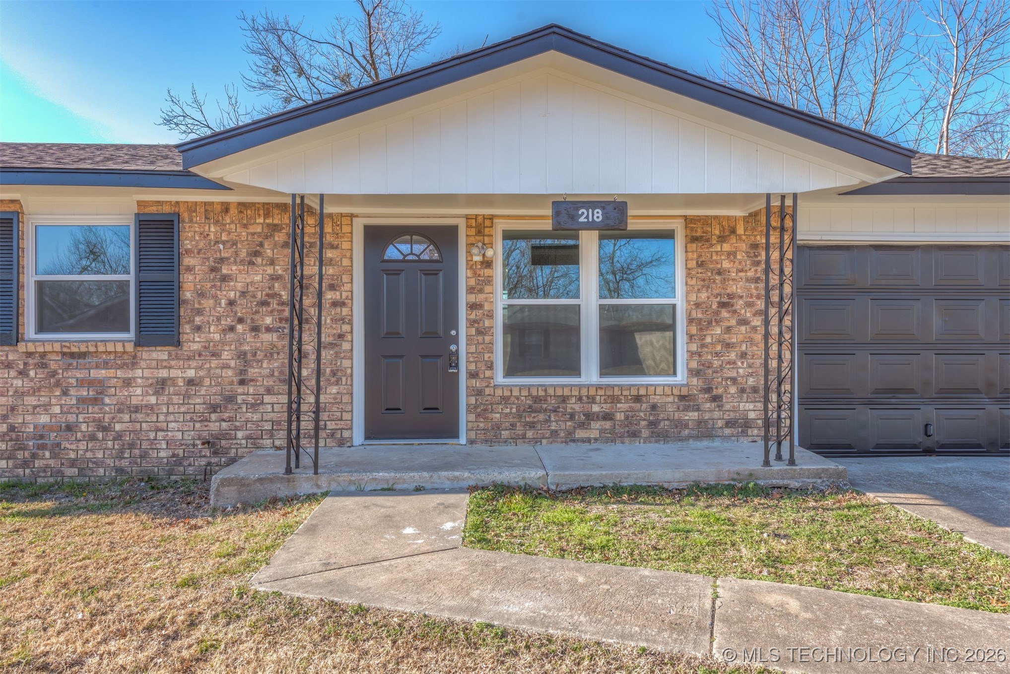 218 S 163rd East Avenue Property Photo 8