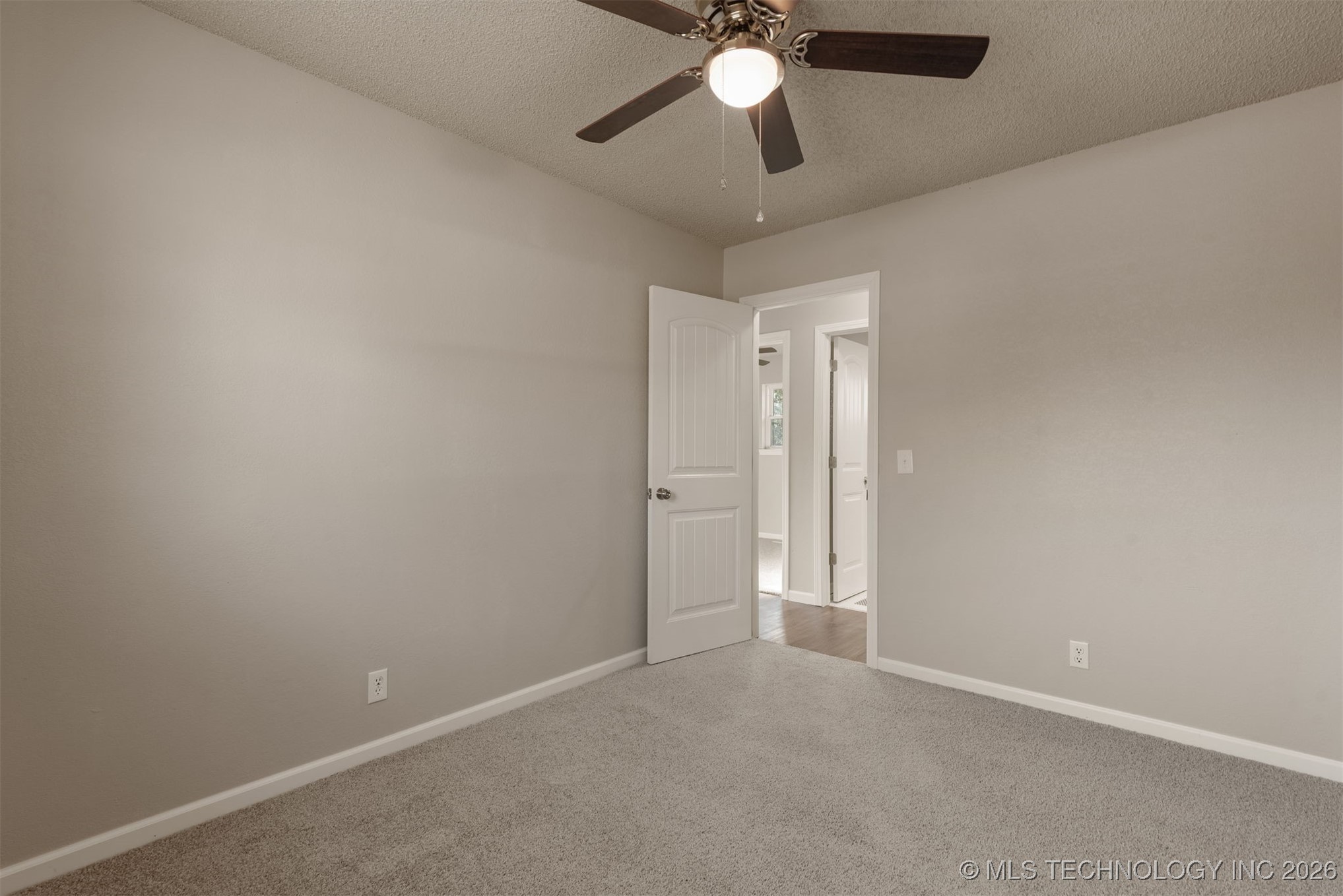 218 S 163rd East Avenue Property Photo 29