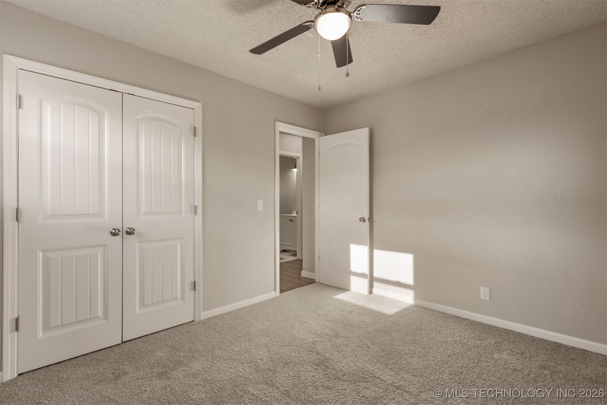 218 S 163rd East Avenue Property Photo 32