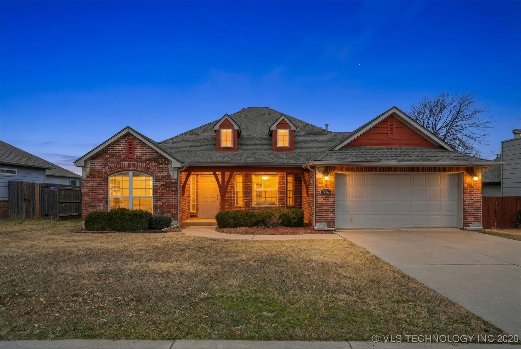 5304 Barr Drive Property Photo 1