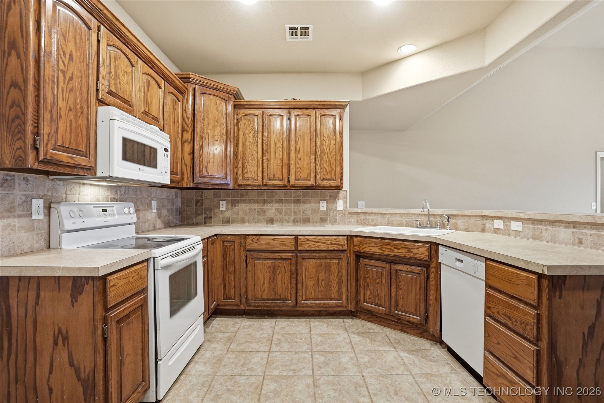 5304 Barr Drive Property Photo 28