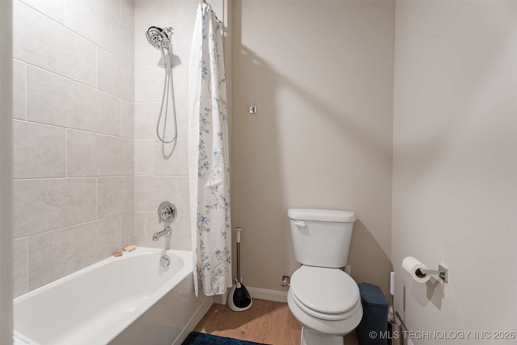 15918 E 75th Street N Property Photo 25