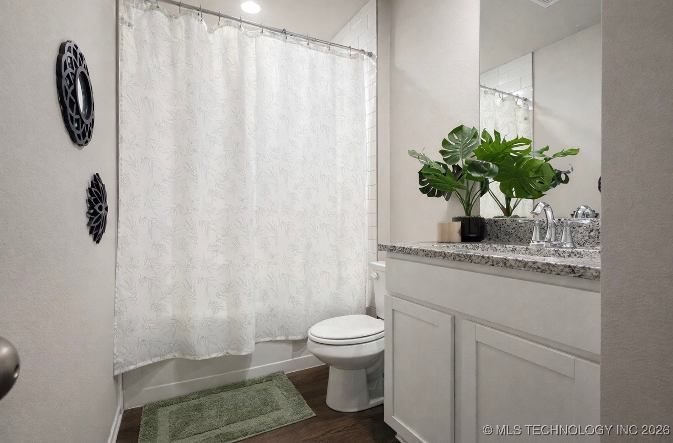 1825 E Vandalia Street Property Photo 19