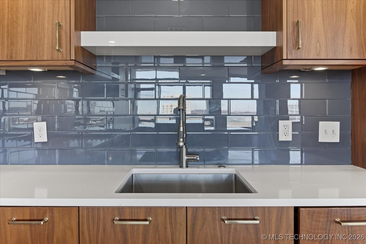 450 W 7th Street 1801-1802 Property Photo 8