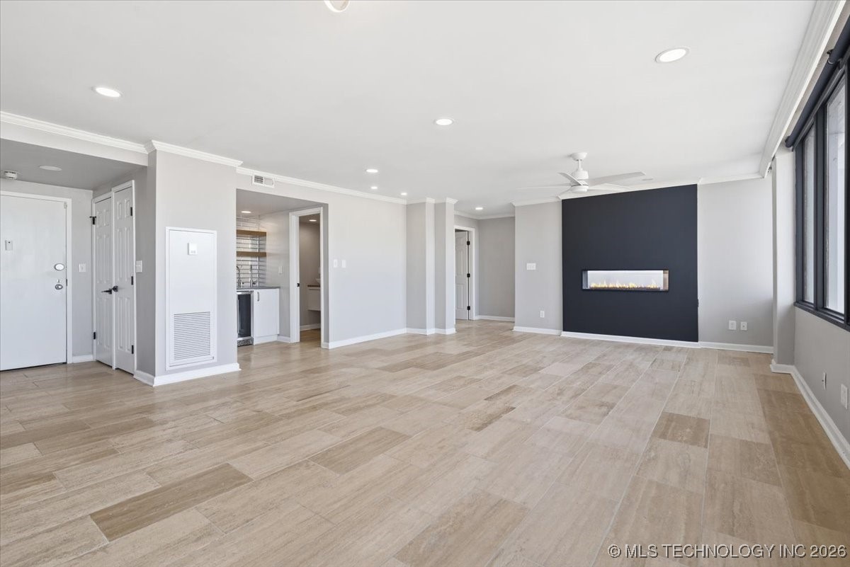 450 W 7th Street 1801-1802 Property Photo 14