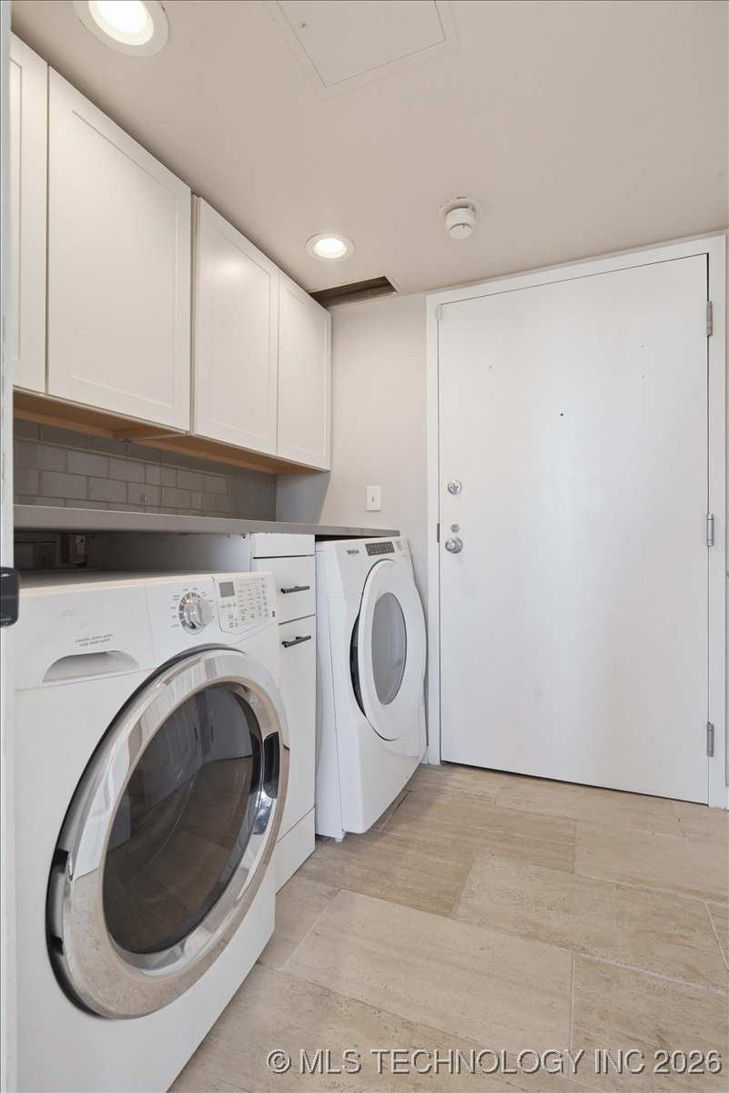 450 W 7th Street 1801-1802 Property Photo 25