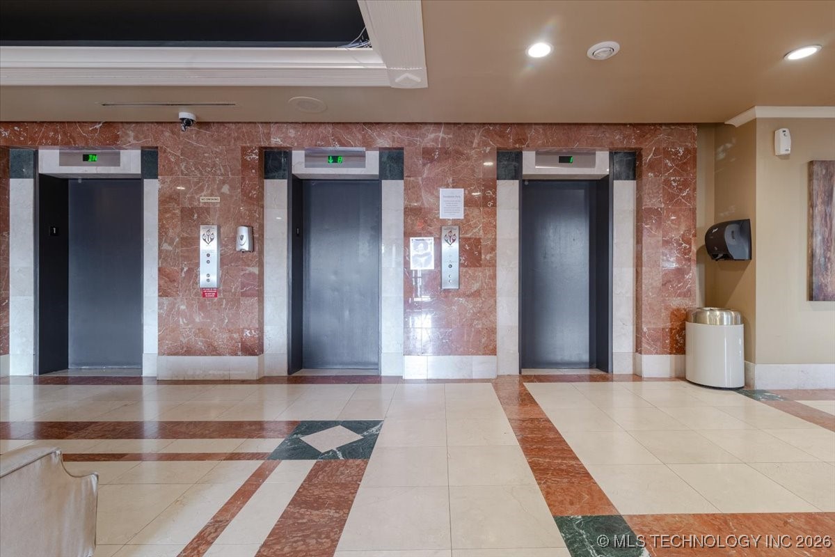 450 W 7th Street 1801-1802 Property Photo 26