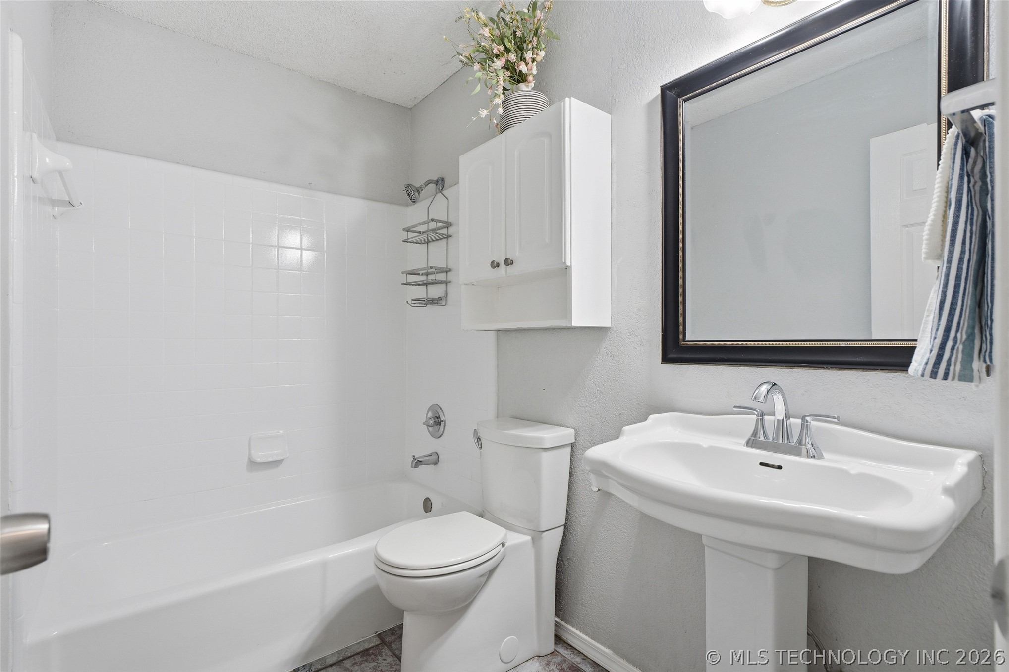 661 E 133rd Place Property Photo 15