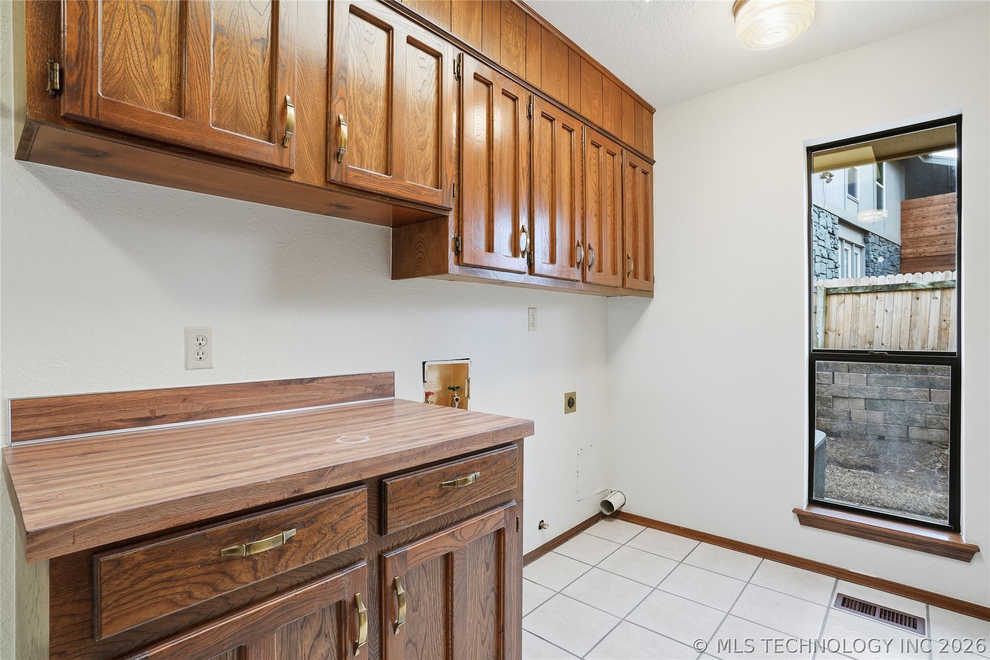 6212 S Sandusky Avenue Property Photo 58