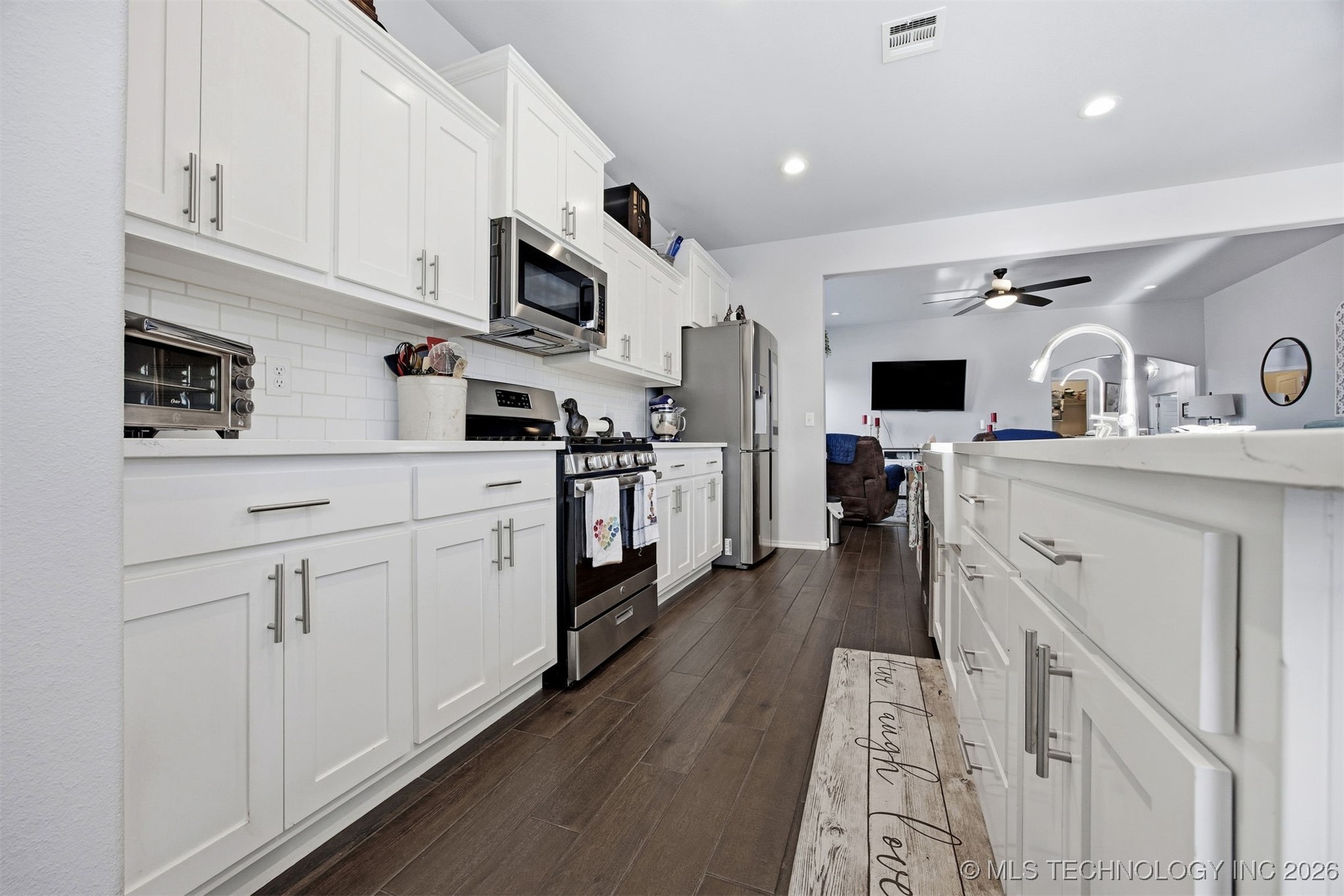 12210 N 130th East Avenue Property Photo 7