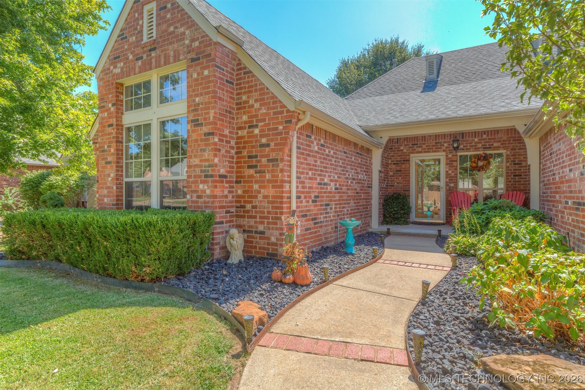 9528 E 117th Street S Property Photo 5