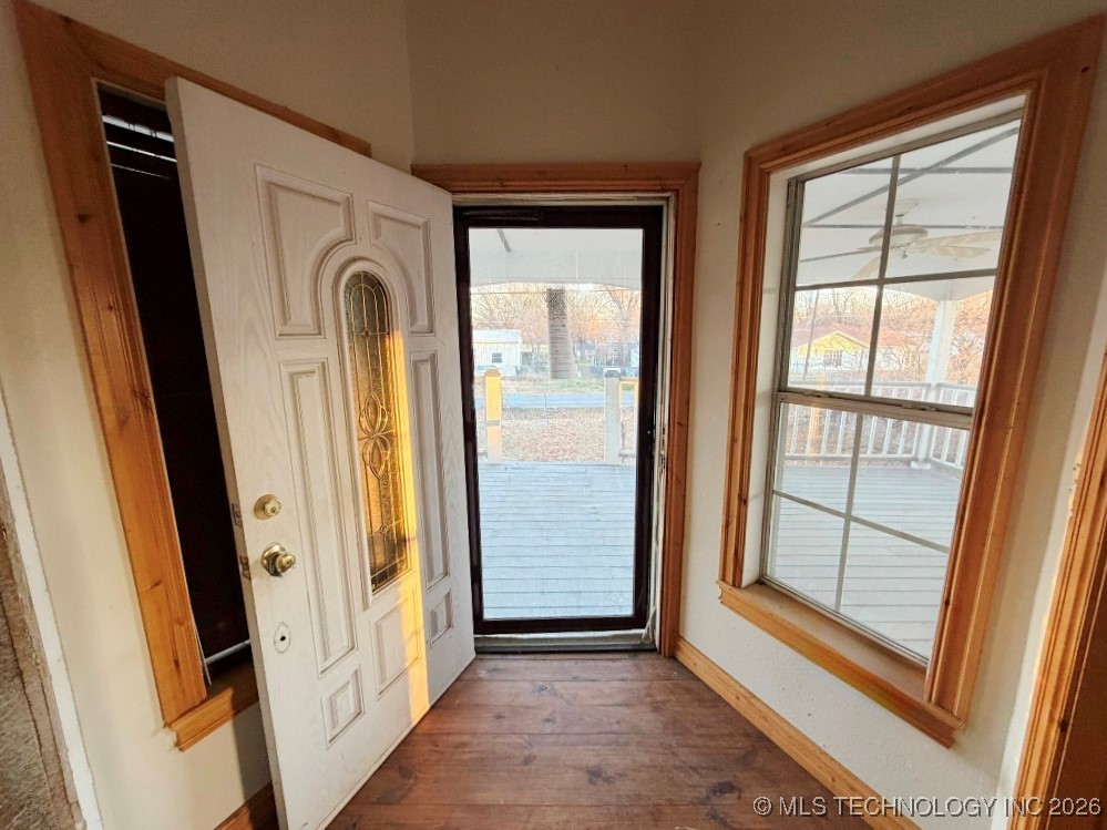 106 Ne 3rd Street Property Photo 3