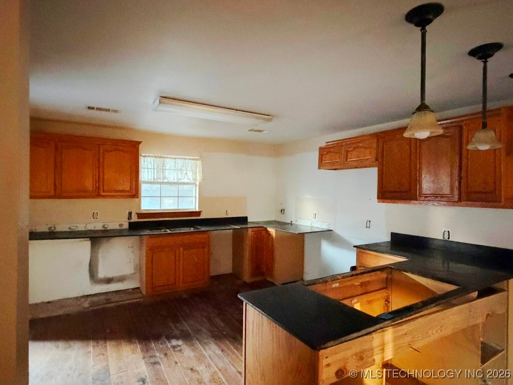 106 Ne 3rd Street Property Photo 9