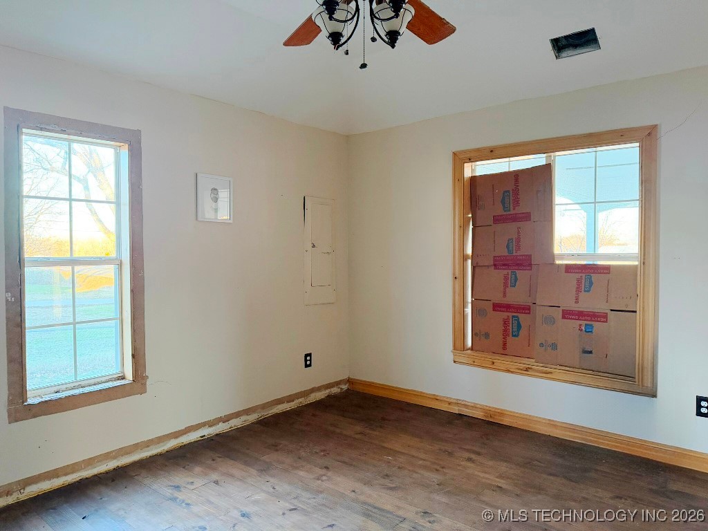 106 Ne 3rd Street Property Photo 16