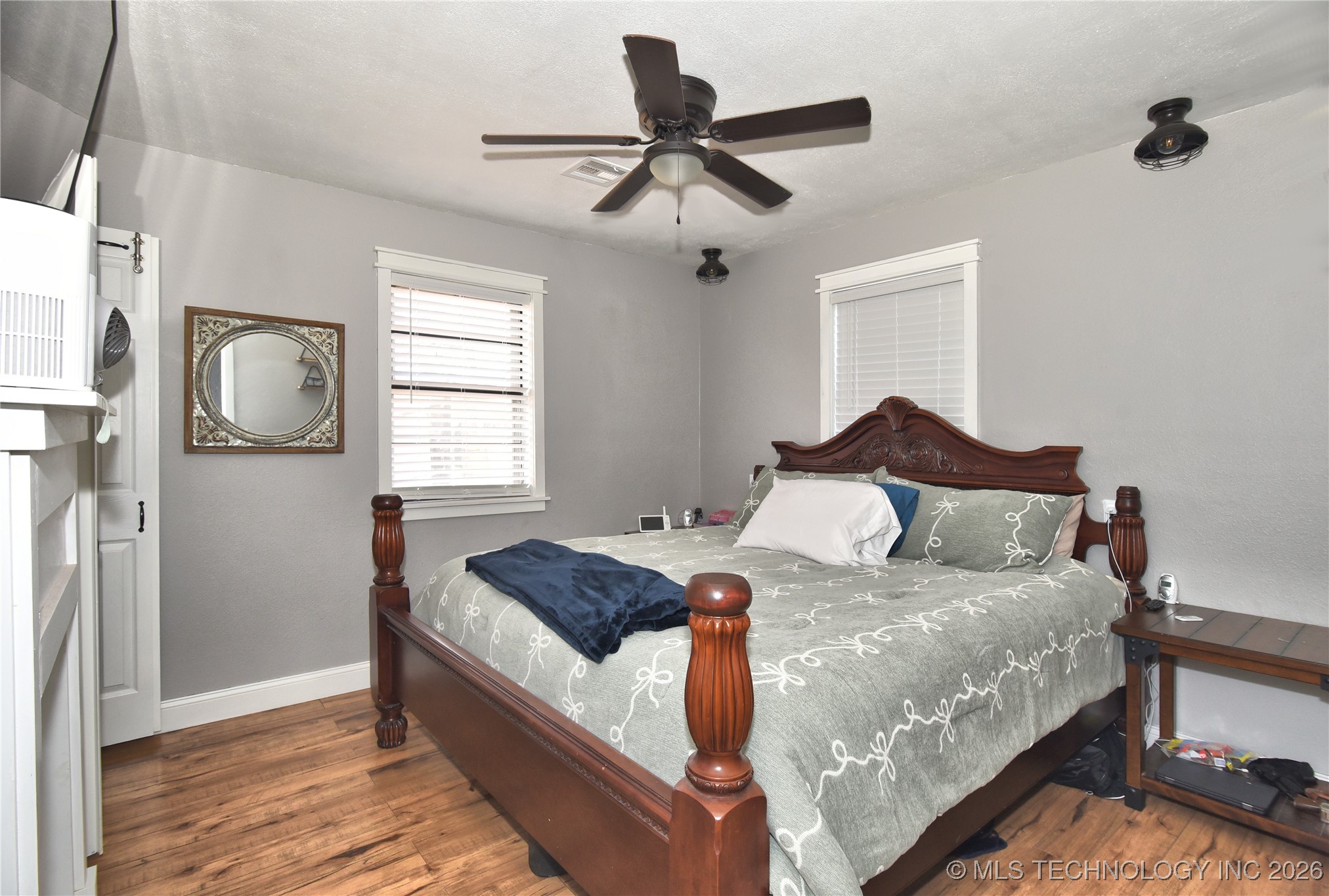 300 N Wildhorse Street Property Photo 17