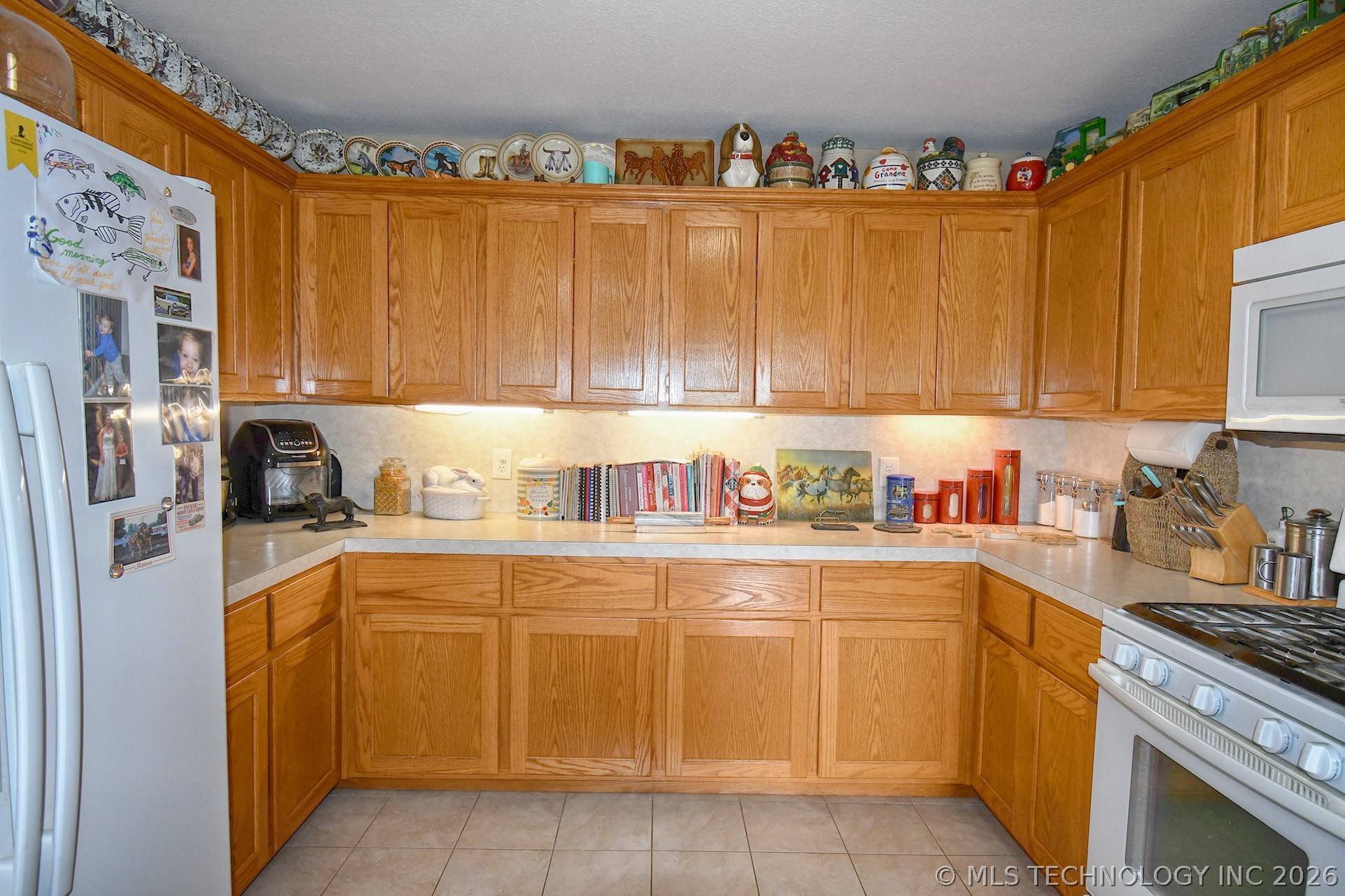 466758 Highway 101 Property Photo 10