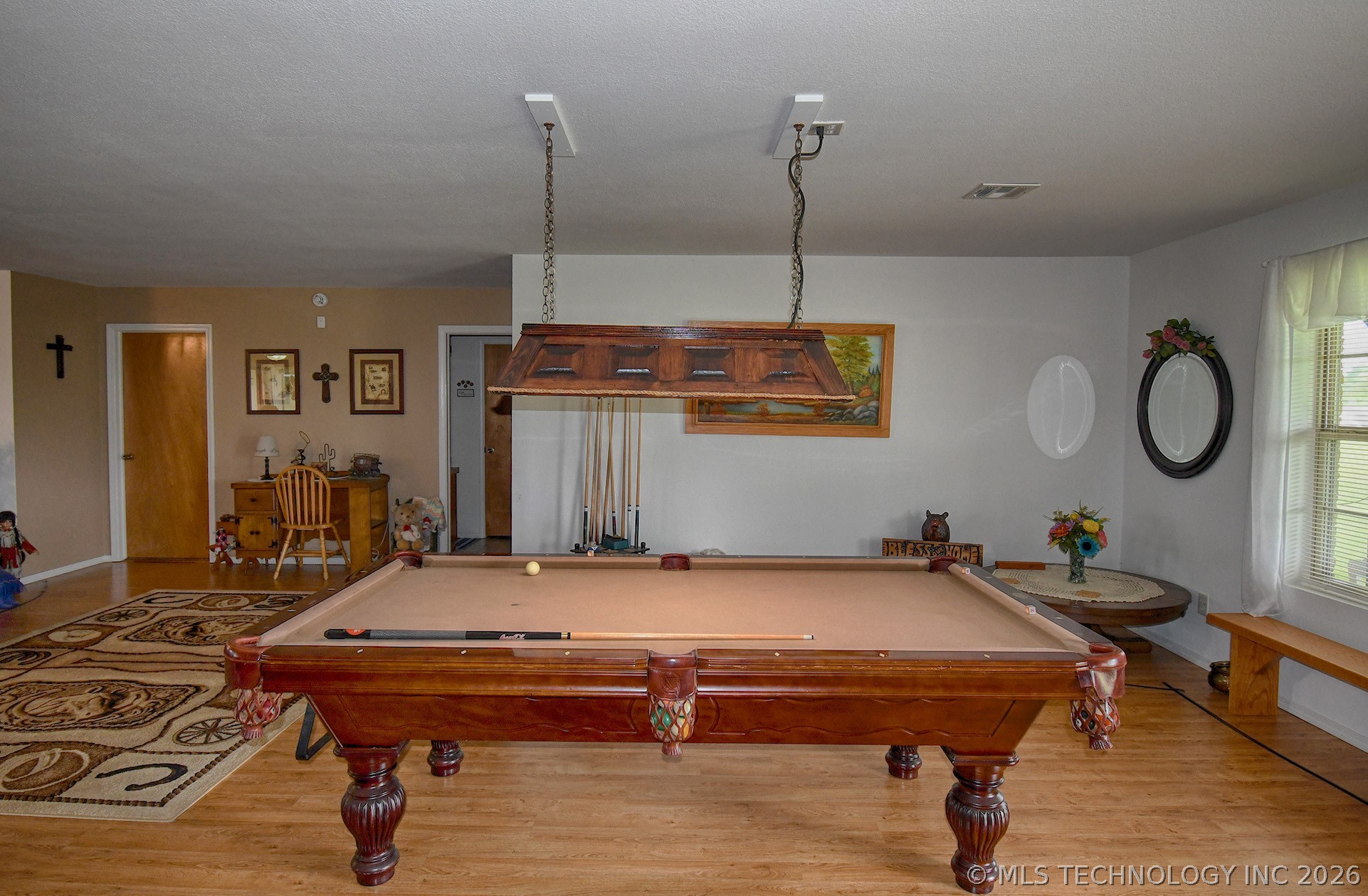 466758 Highway 101 Property Photo 12