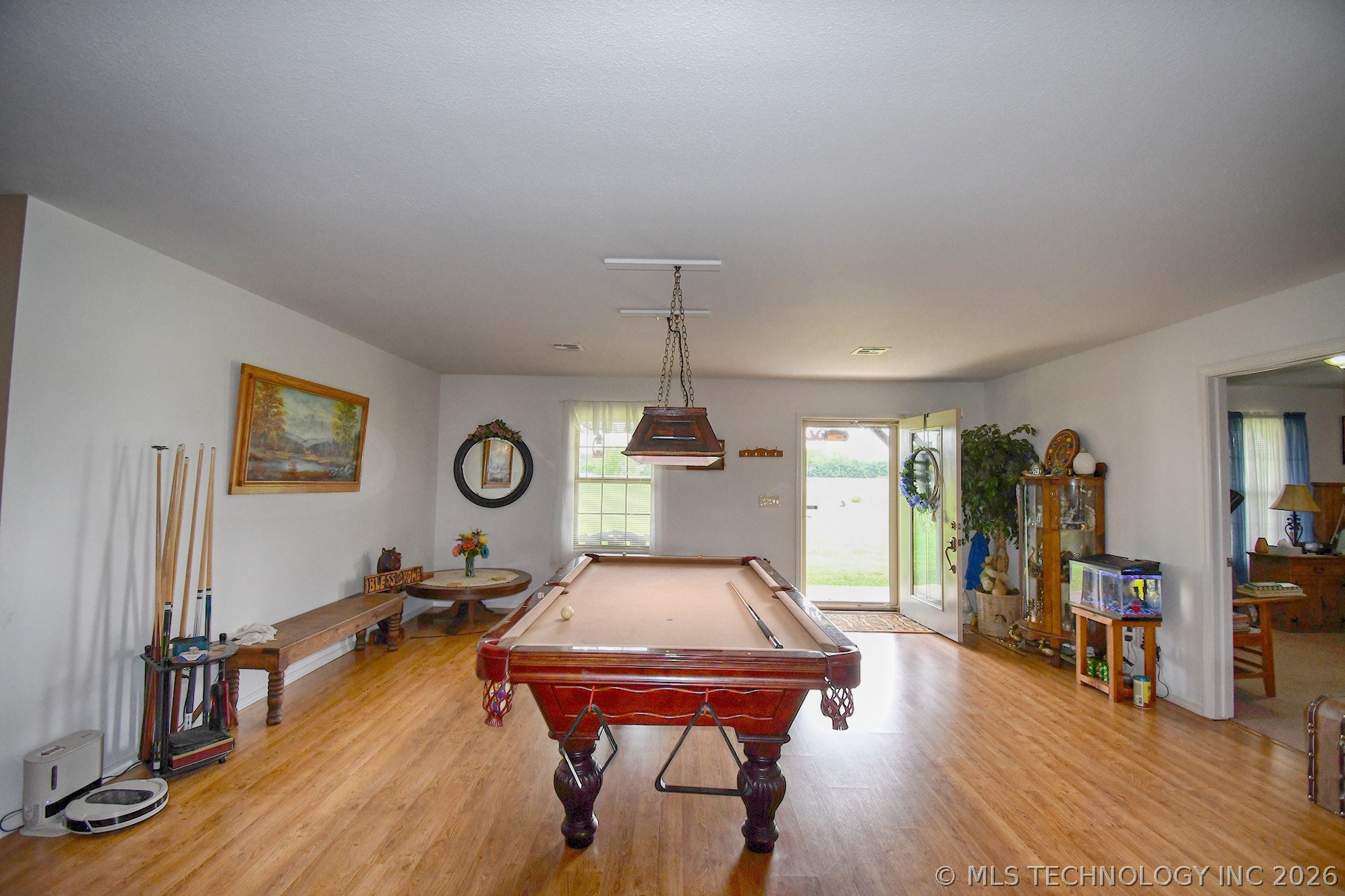 466758 Highway 101 Property Photo 13