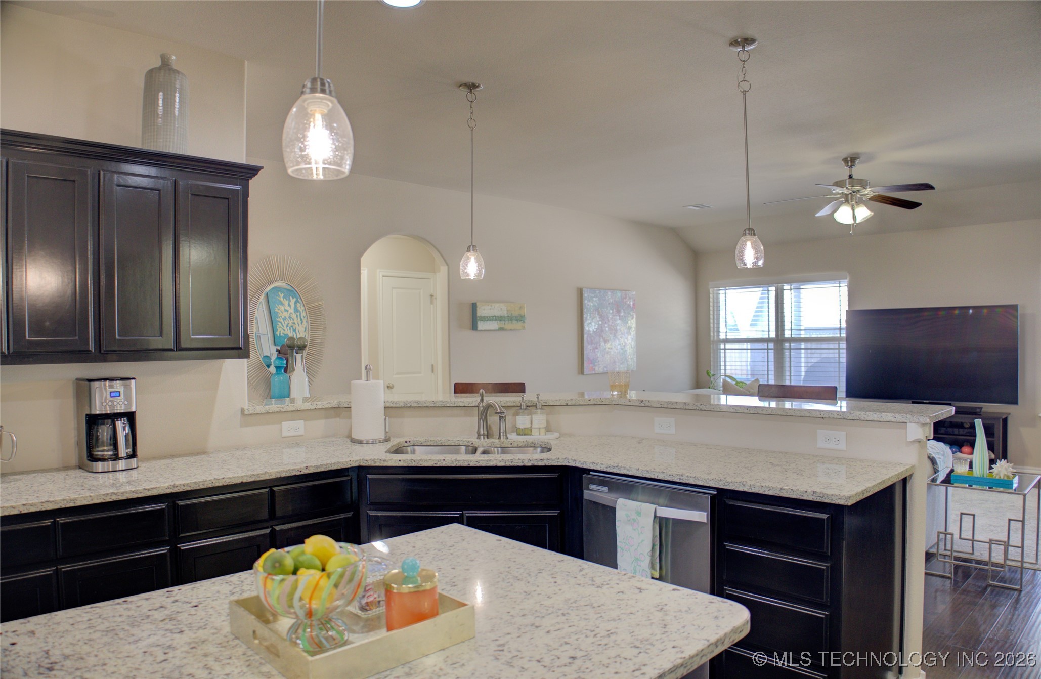 4022 W 105th Street S Property Photo 10