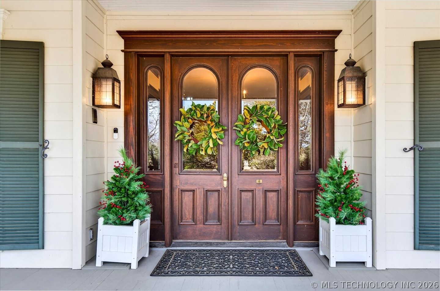 3987 Silver Lake Road Property Photo 5