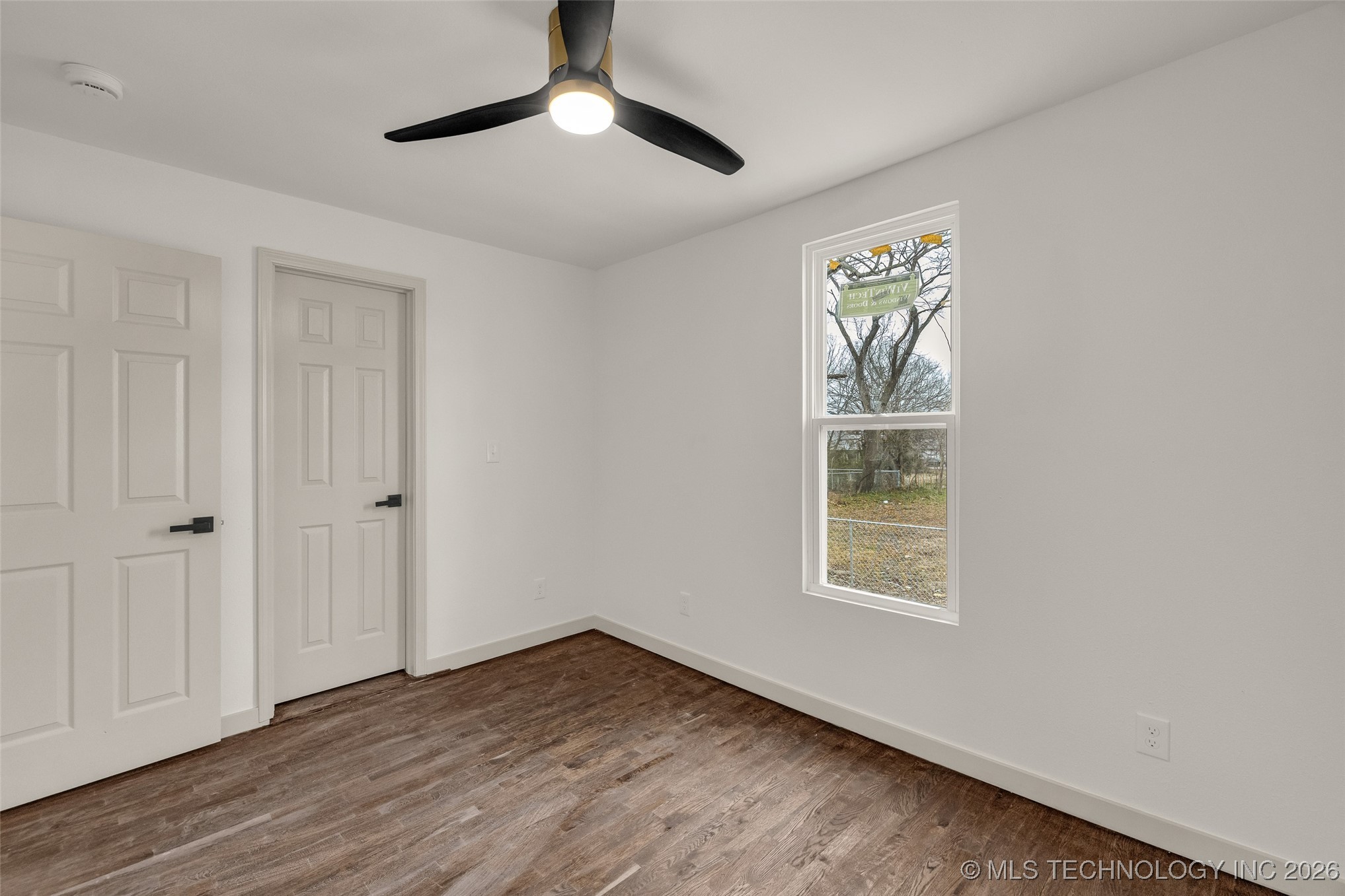 1017 W Newton Street Property Photo 31